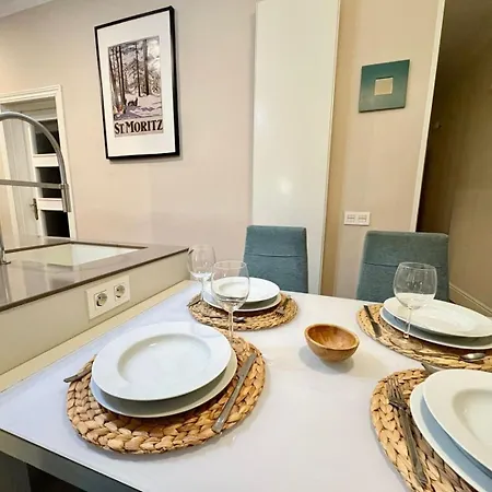 Apartamento Atocha Madrid Centro AVE muy grande-3